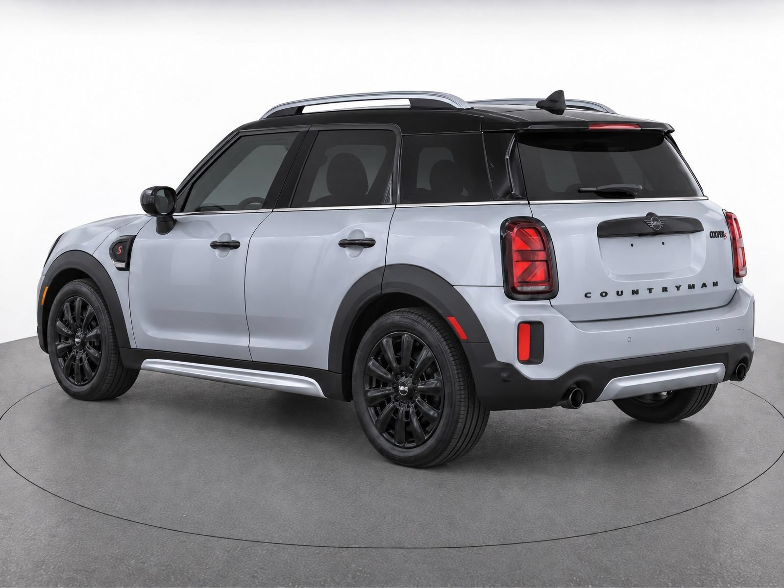 Used 2024 MINI Cooper Countryman S w/ Premium Package FWD image 7