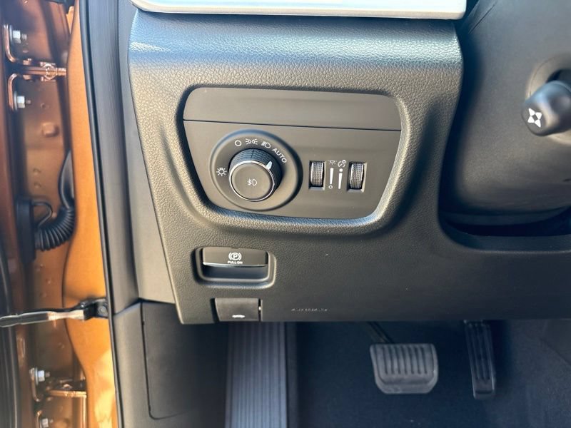 New 2026 Jeep Grand Cherokee L Limited AWD/4WD image 30
