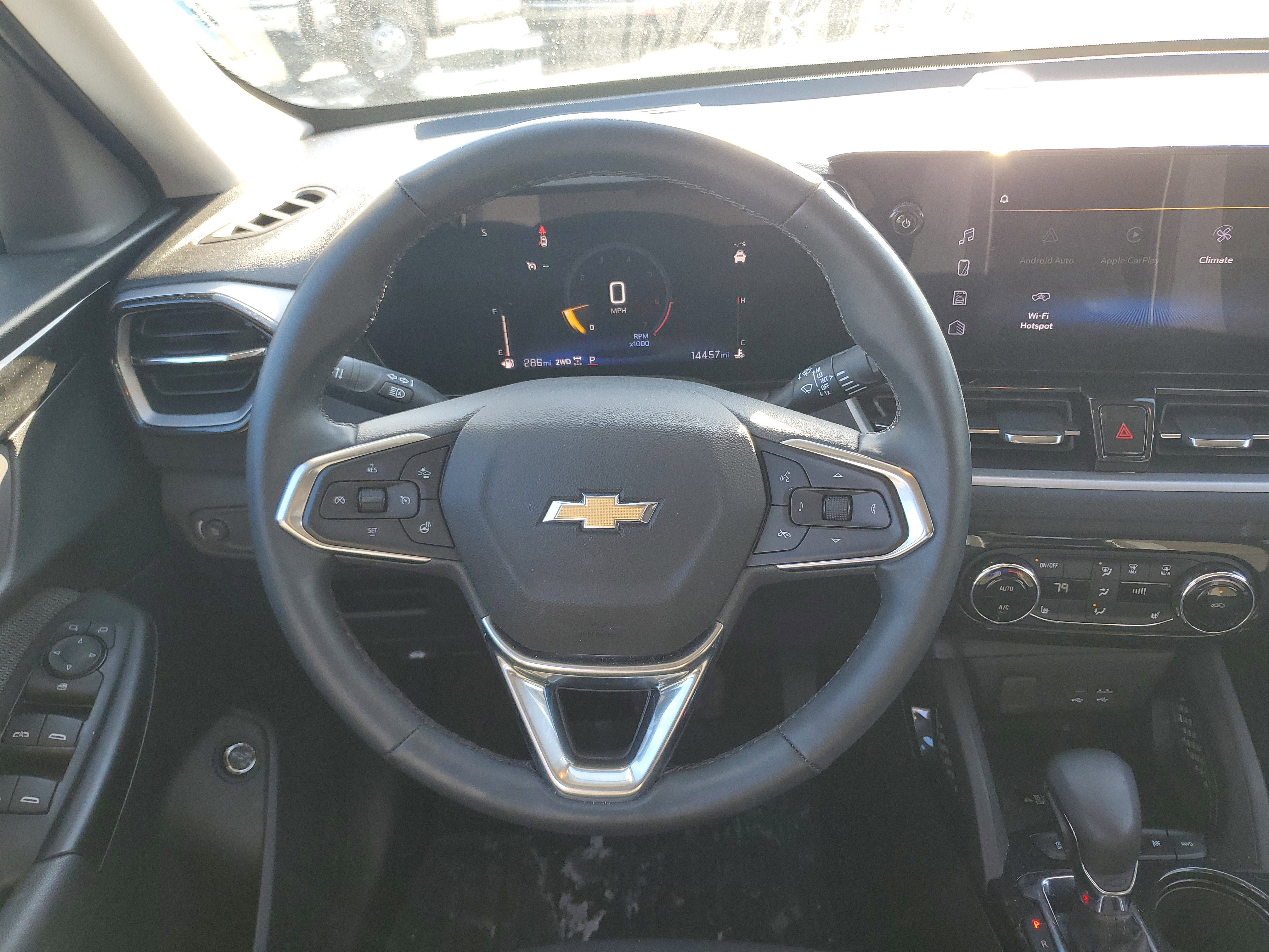 Used 2025 Chevrolet TrailBlazer LT w/ Convenience Package image 13