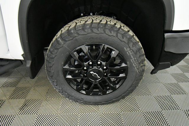 New 2026 Chevrolet Silverado 2500 LTZ w/ LTZ Plus Package image 17