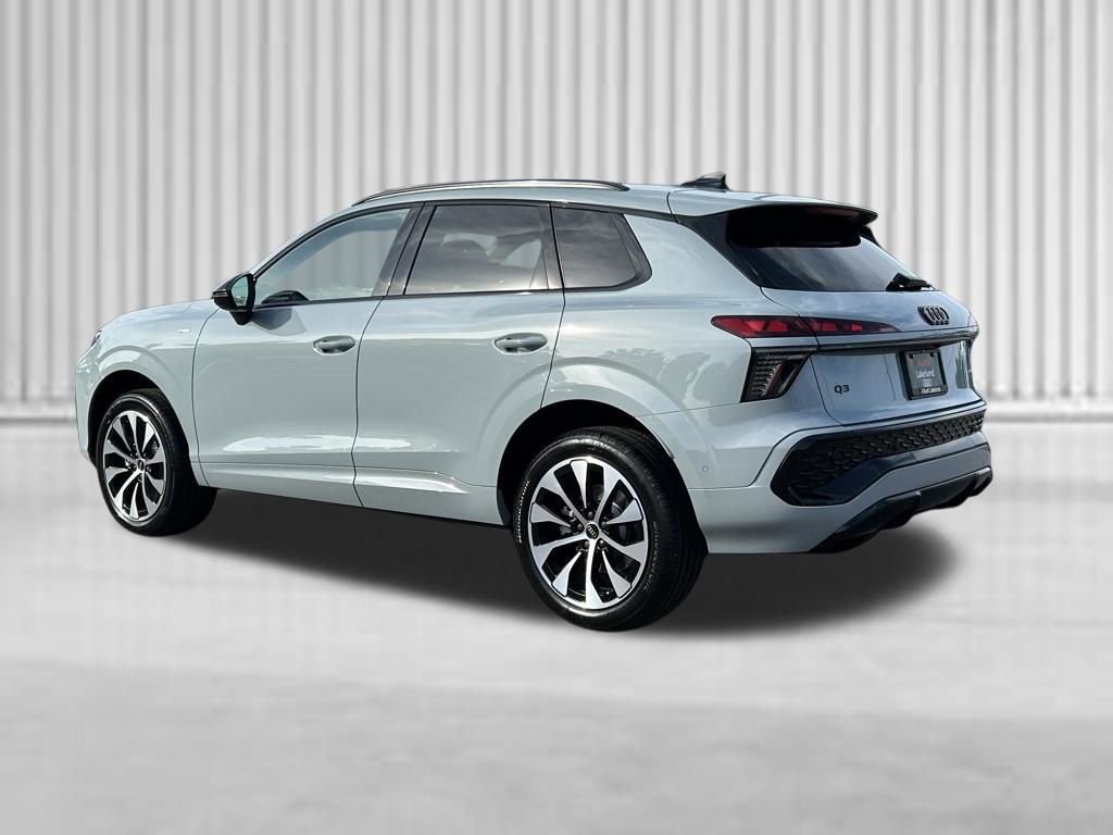 New 2026 Audi Q3 quattro 2.0T AWD/4WD image 3