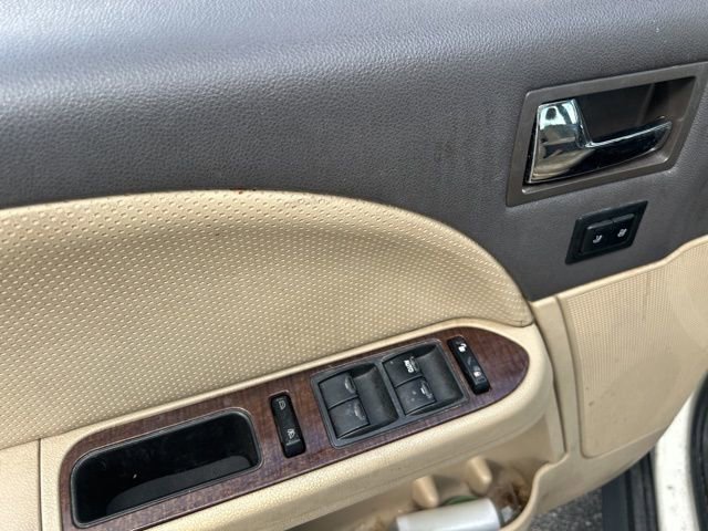 Used 2009 Ford Taurus Limited image 17