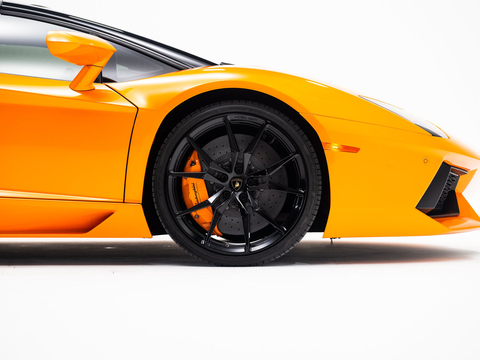 Used 2016 Lamborghini Aventador LP 700-4 AWD/4WD image 13