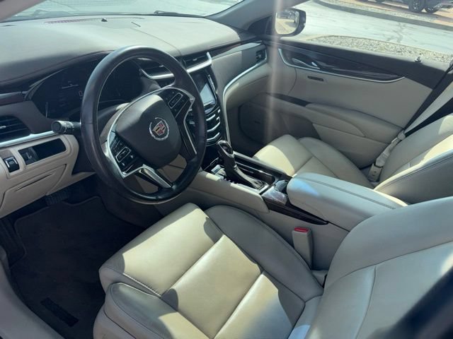 Used 2015 Cadillac XTS Luxury w/ Driver Awareness Package AWD/4WD image 8