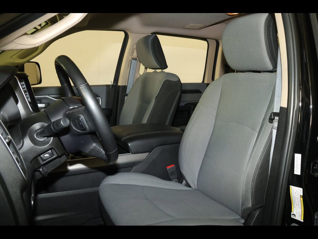 Used 2020 RAM 2500 Big Horn w/ Level 1 Equipment Group AWD/4WD image 24