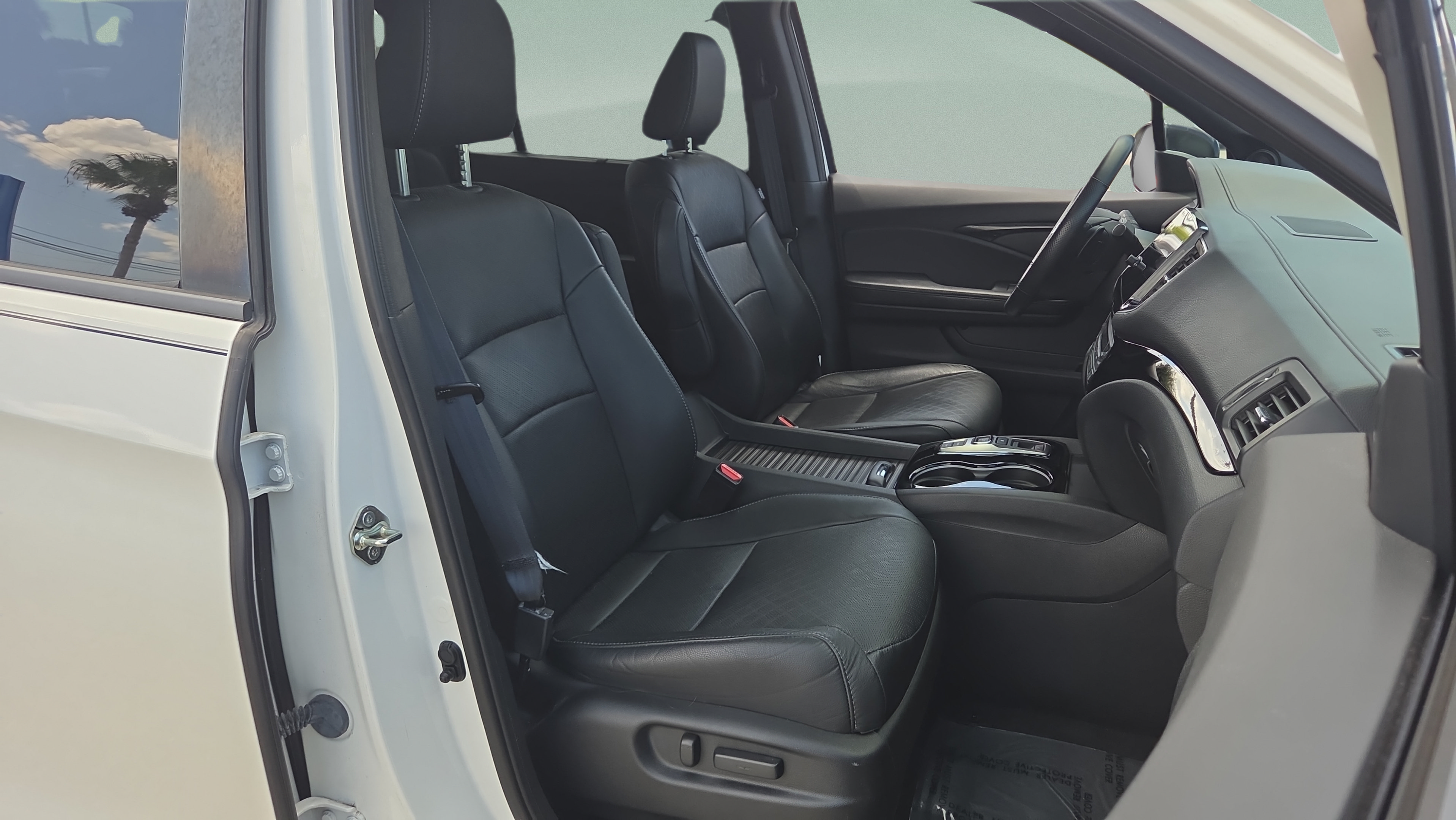 Used 2019 Honda Passport Touring image 17