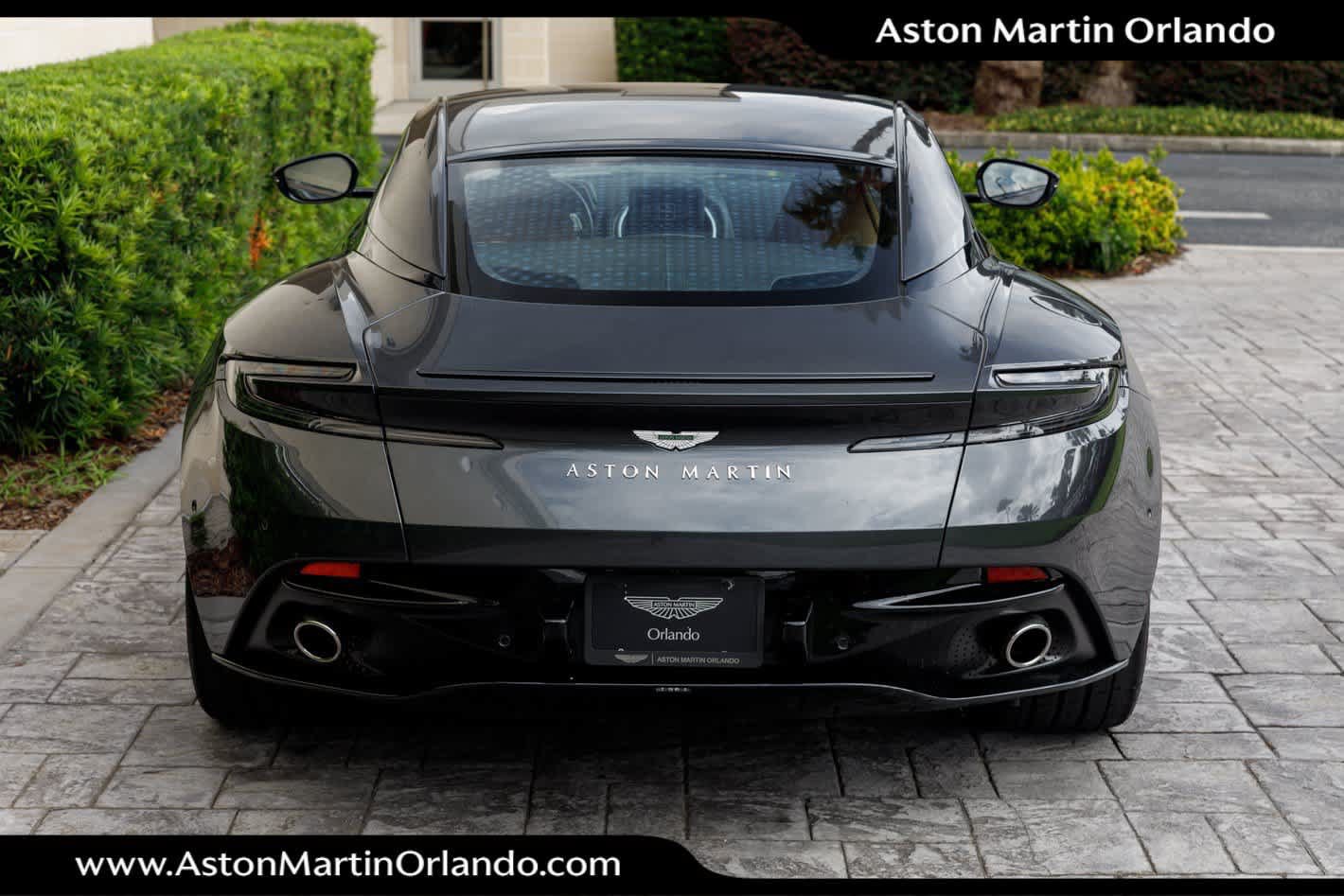 Used 2022 Aston Martin DB11 Coupe RWD image 24