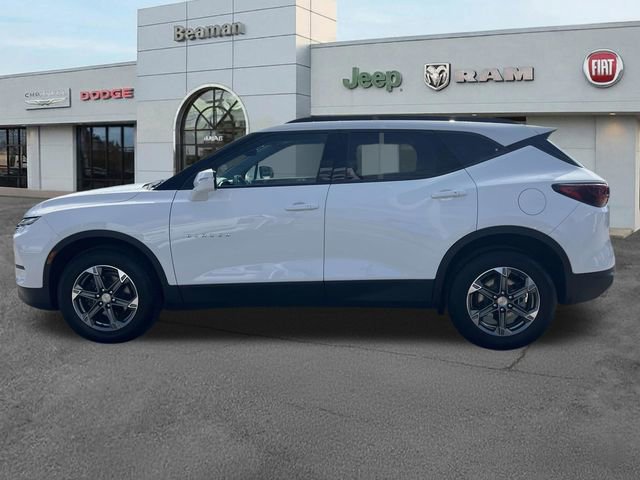 Used 2024 Chevrolet Blazer LT FWD image 4