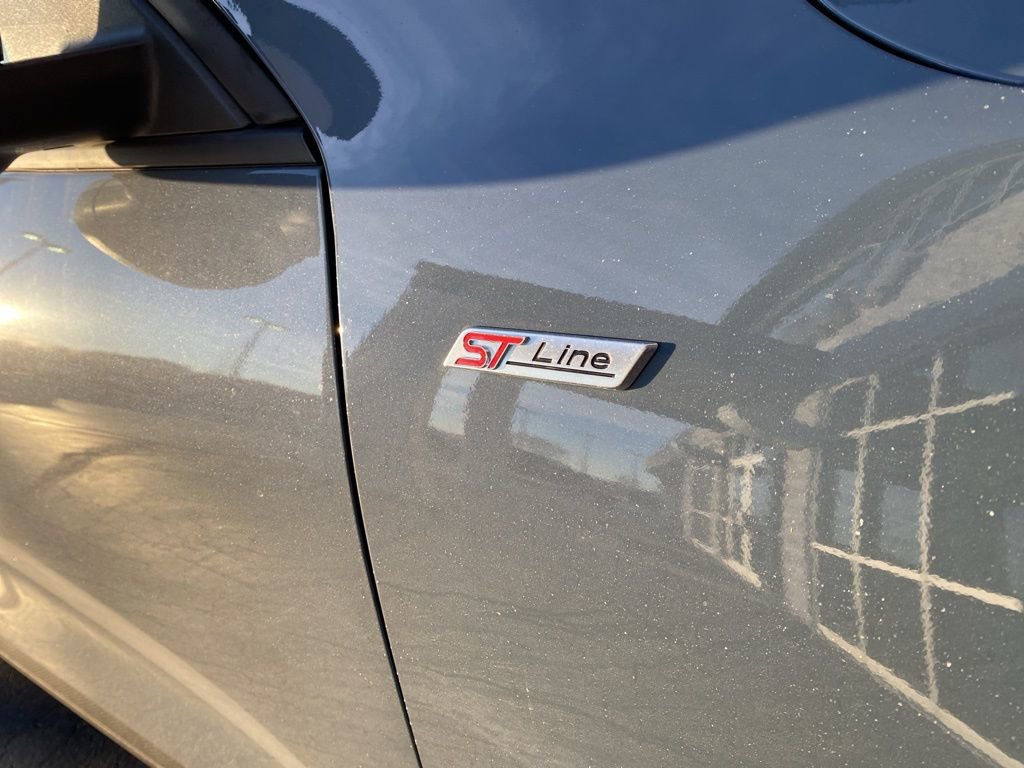 New 2026 Ford Escape ST-Line w/ Tech Pack #1 image 3