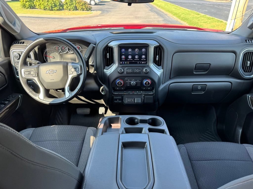 Certified 2022 Chevrolet Silverado 1500 RST w/ Z71 Off-Road Package AWD/4WD image 17