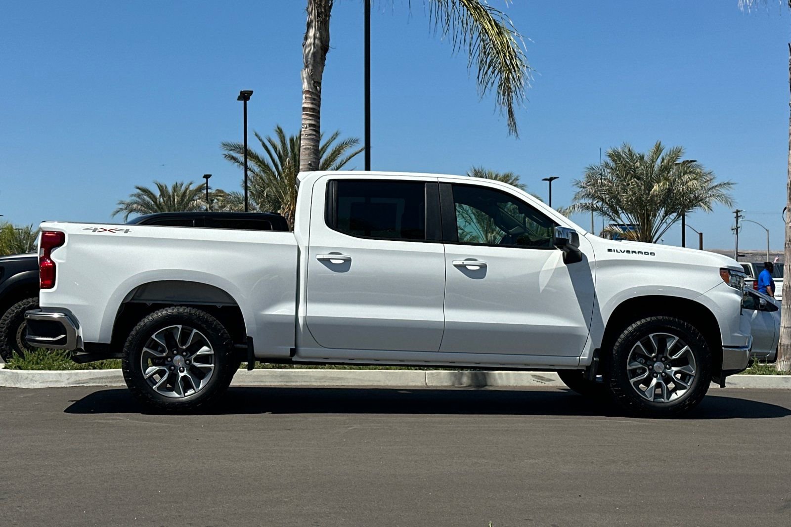 New 2026 Chevrolet Silverado 1500 LT w/ Safety Package AWD/4WD image 3