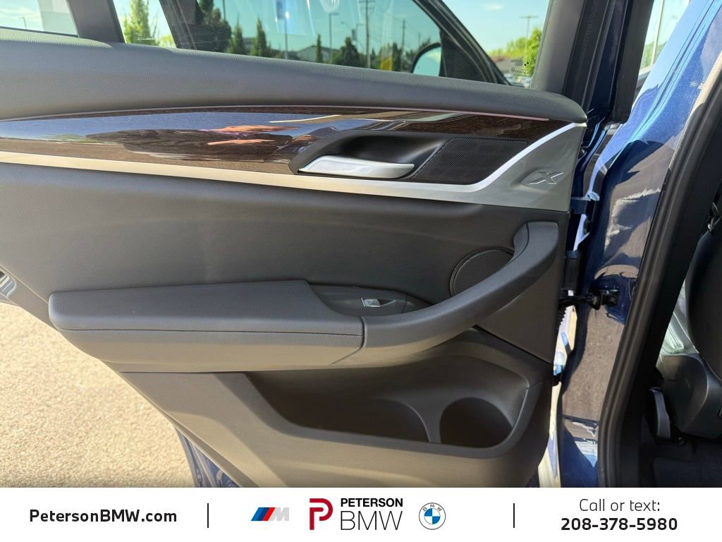 Used 2024 BMW X3 xDrive30i w/ Premium Package AWD/4WD image 17