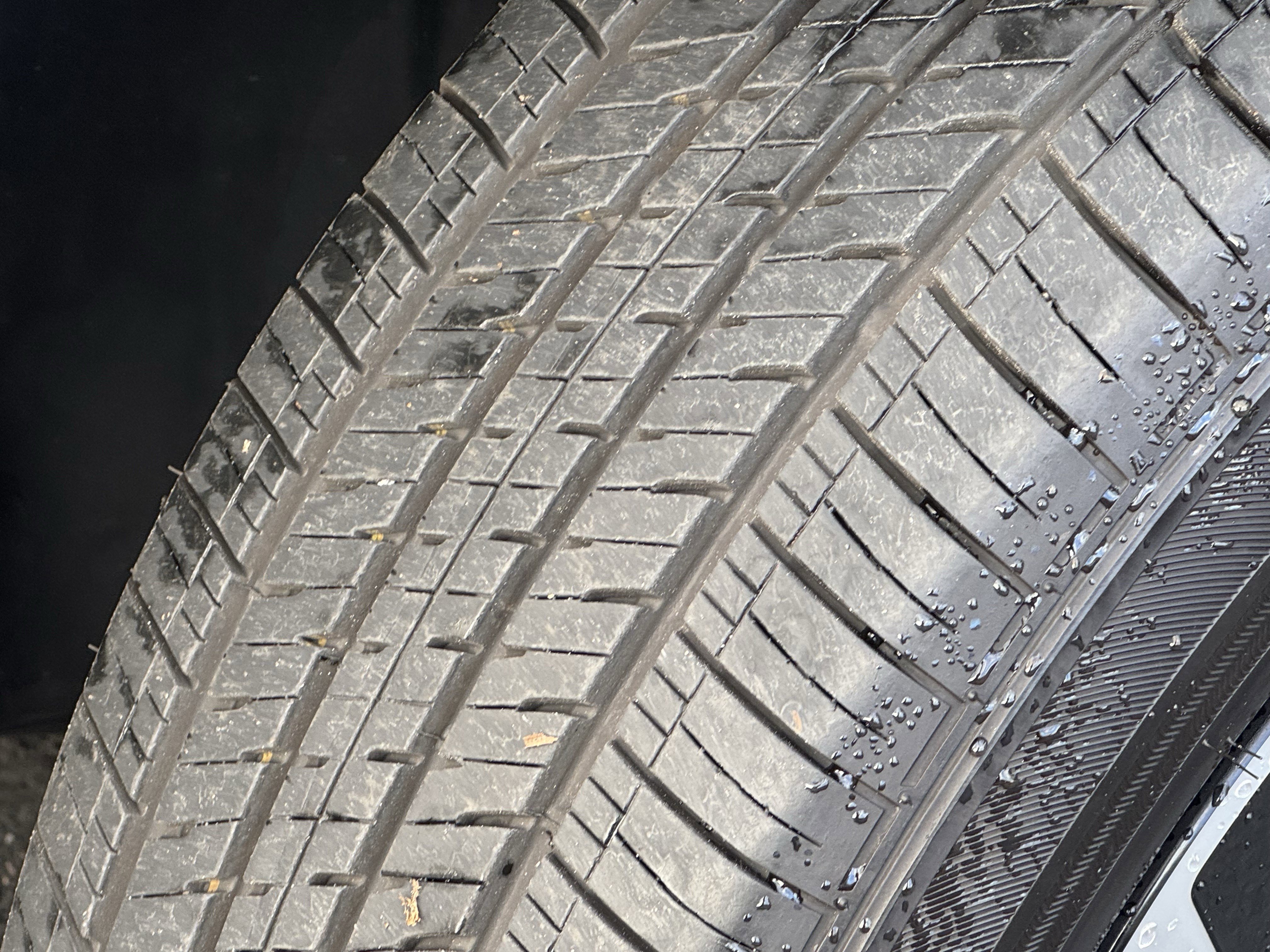 Used 2025 Volkswagen Tiguan S image 13