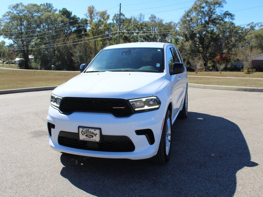Used 2023 Dodge Durango GT image 2