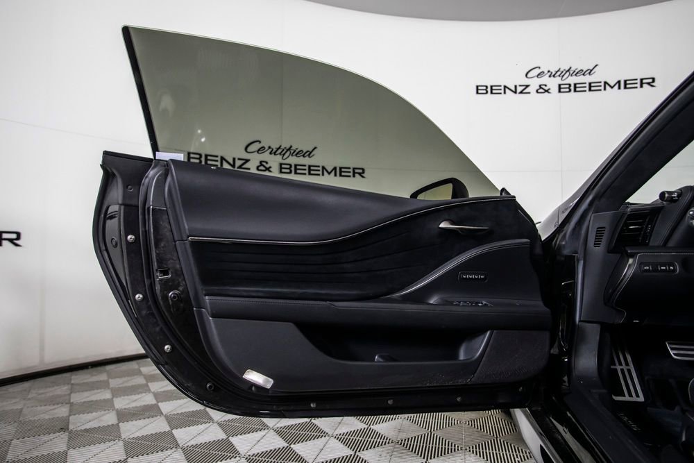 Used 2018 Lexus LC 500 Coupe image 13