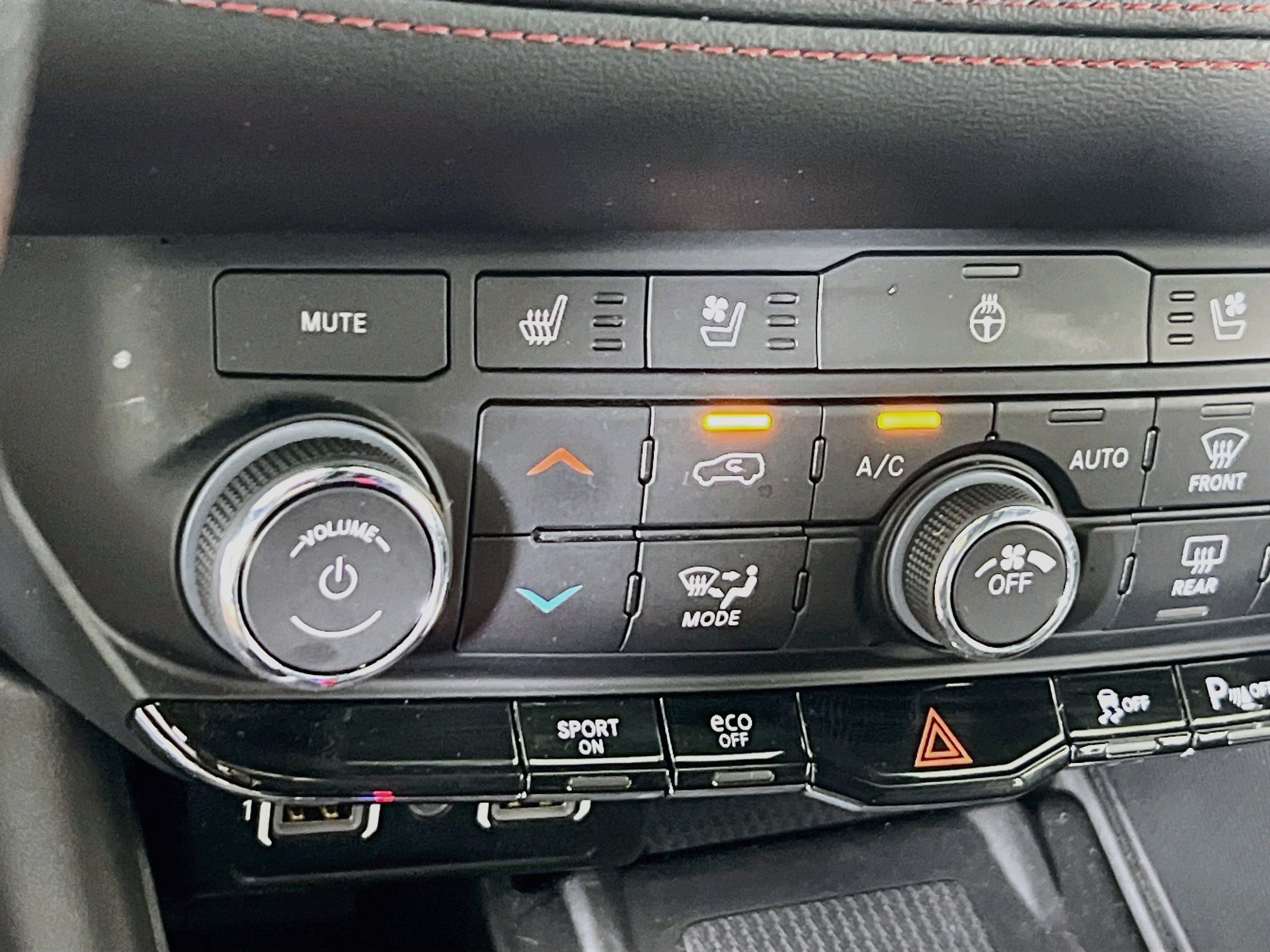 Used 2023 Dodge Durango R/T AWD/4WD image 20