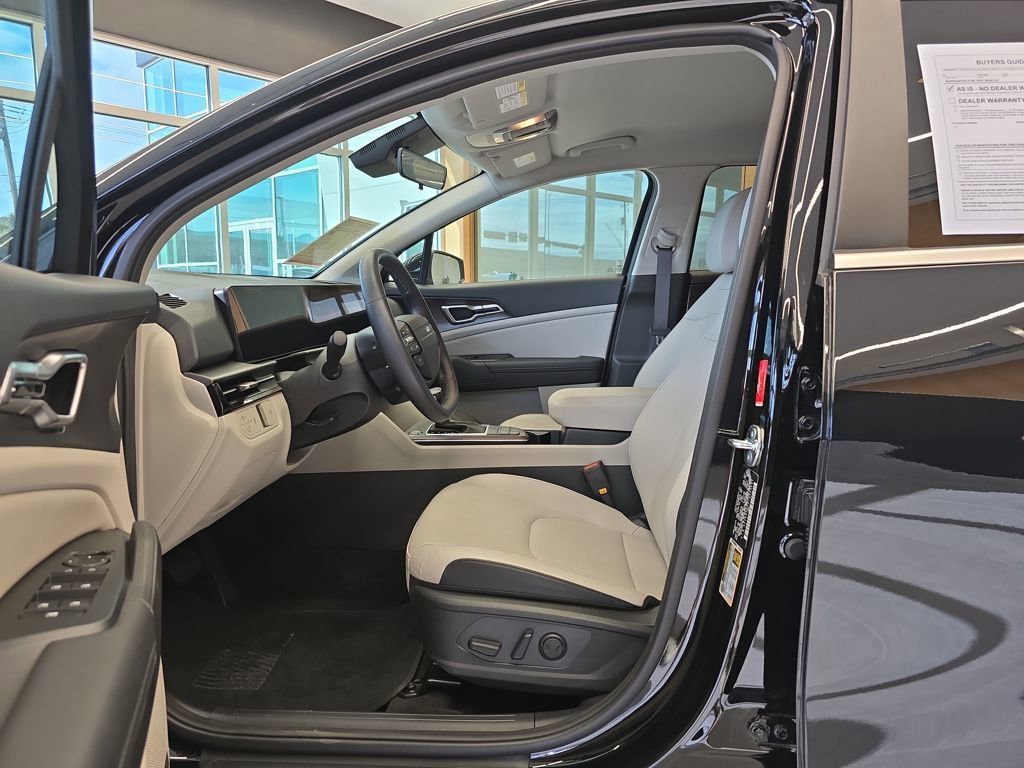 Certified 2026 Kia Sportage EX image 13