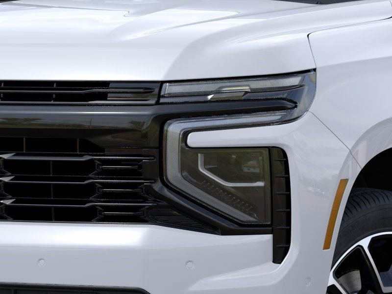 New 2026 Chevrolet Suburban RST w/ Sun And Tow Package AWD/4WD image 10