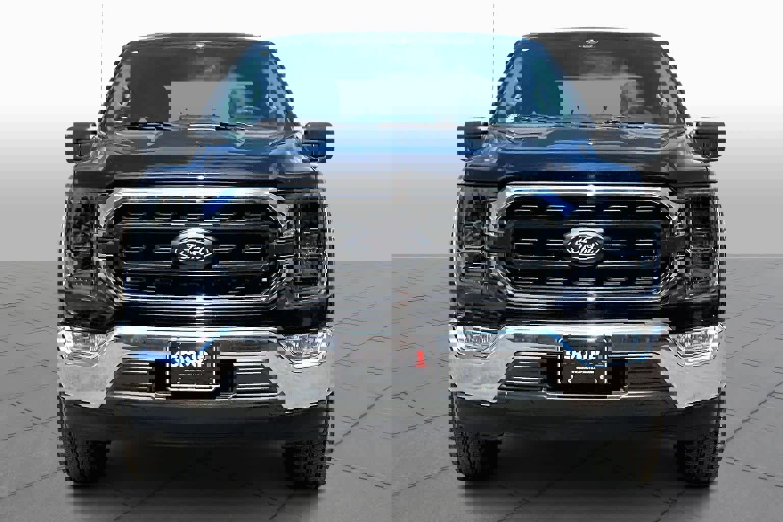 Used 2021 Ford F150 XLT image 4