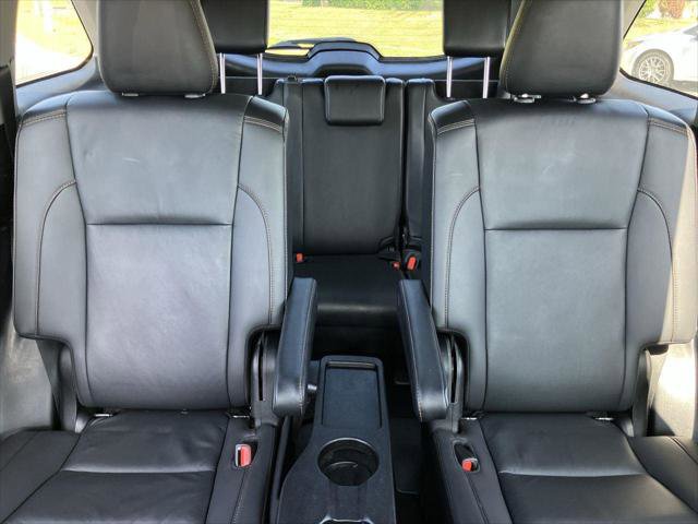 Certified 2019 Toyota Highlander XLE image 36