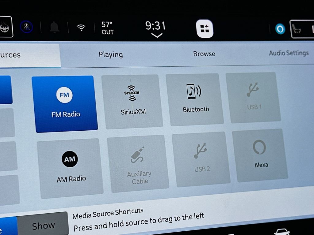 Used 2023 Chrysler Pacifica Limited image 31