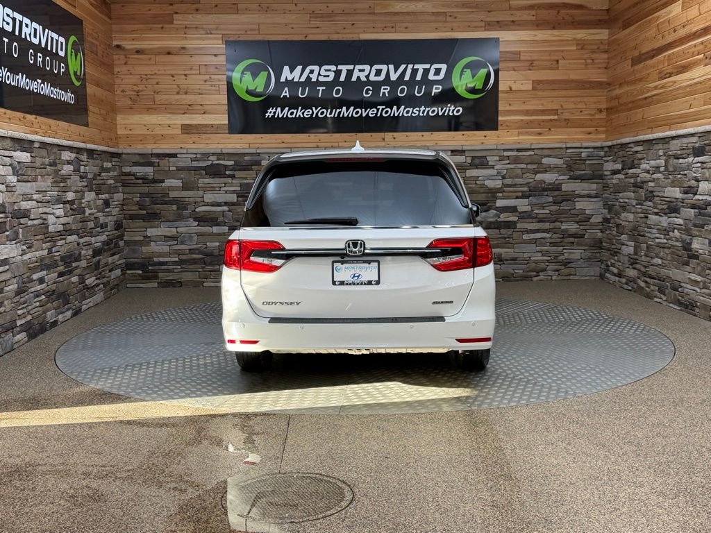 Used 2023 Honda Odyssey Touring image 8