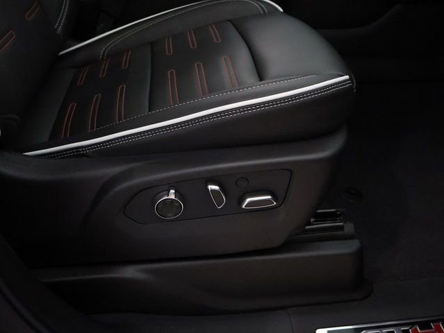 New 2026 GMC Yukon XL AT4 Ultimate image 8