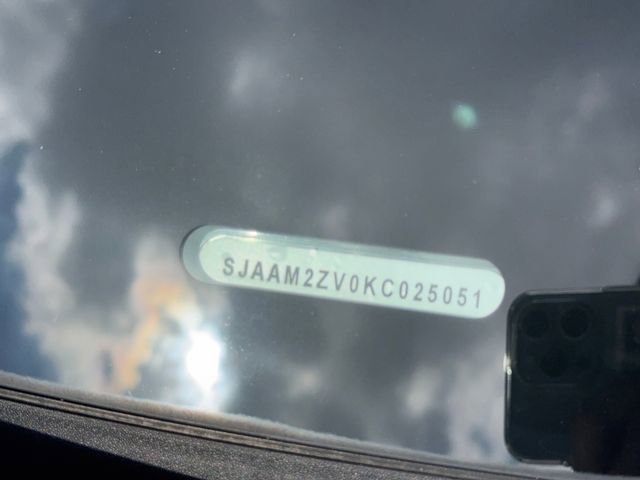 Used 2019 Bentley Bentayga image 20