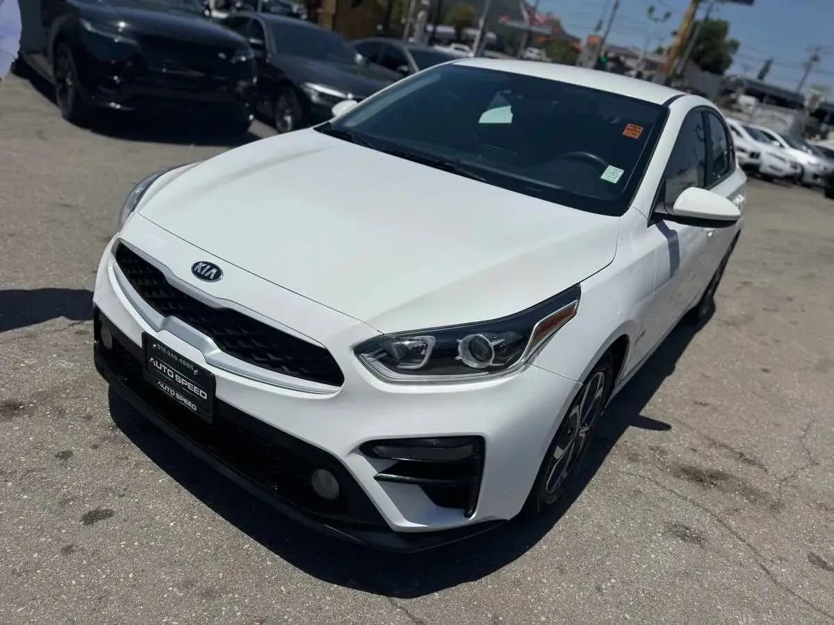Used 2021 Kia Forte LXS FWD image 3