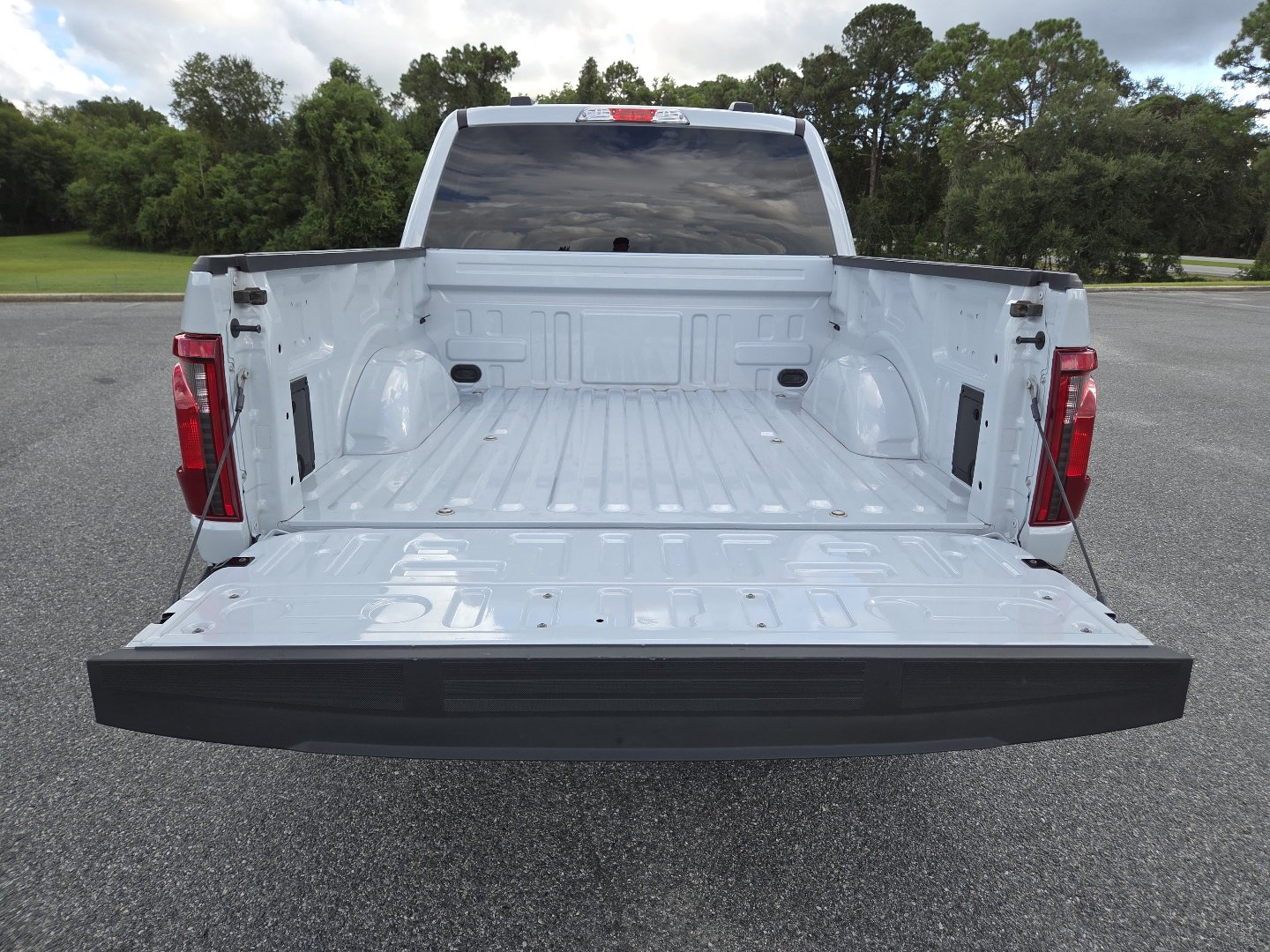 Used 2025 Ford F150 STX w/ Equipment Group 200A AWD/4WD image 18