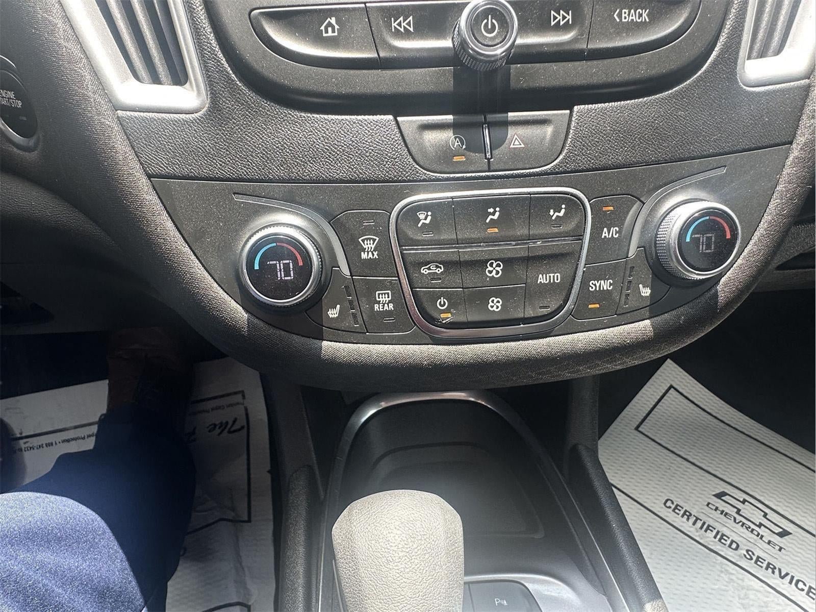 Used 2024 Chevrolet Malibu LT FWD image 30