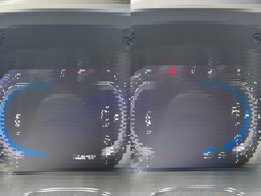 Used 2023 Volvo XC60 B5 Ultimate w/ Climate Package image 17