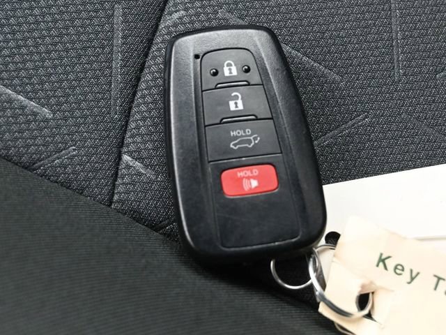 Certified 2025 Toyota RAV4 XLE w/ Convenience Package image 20