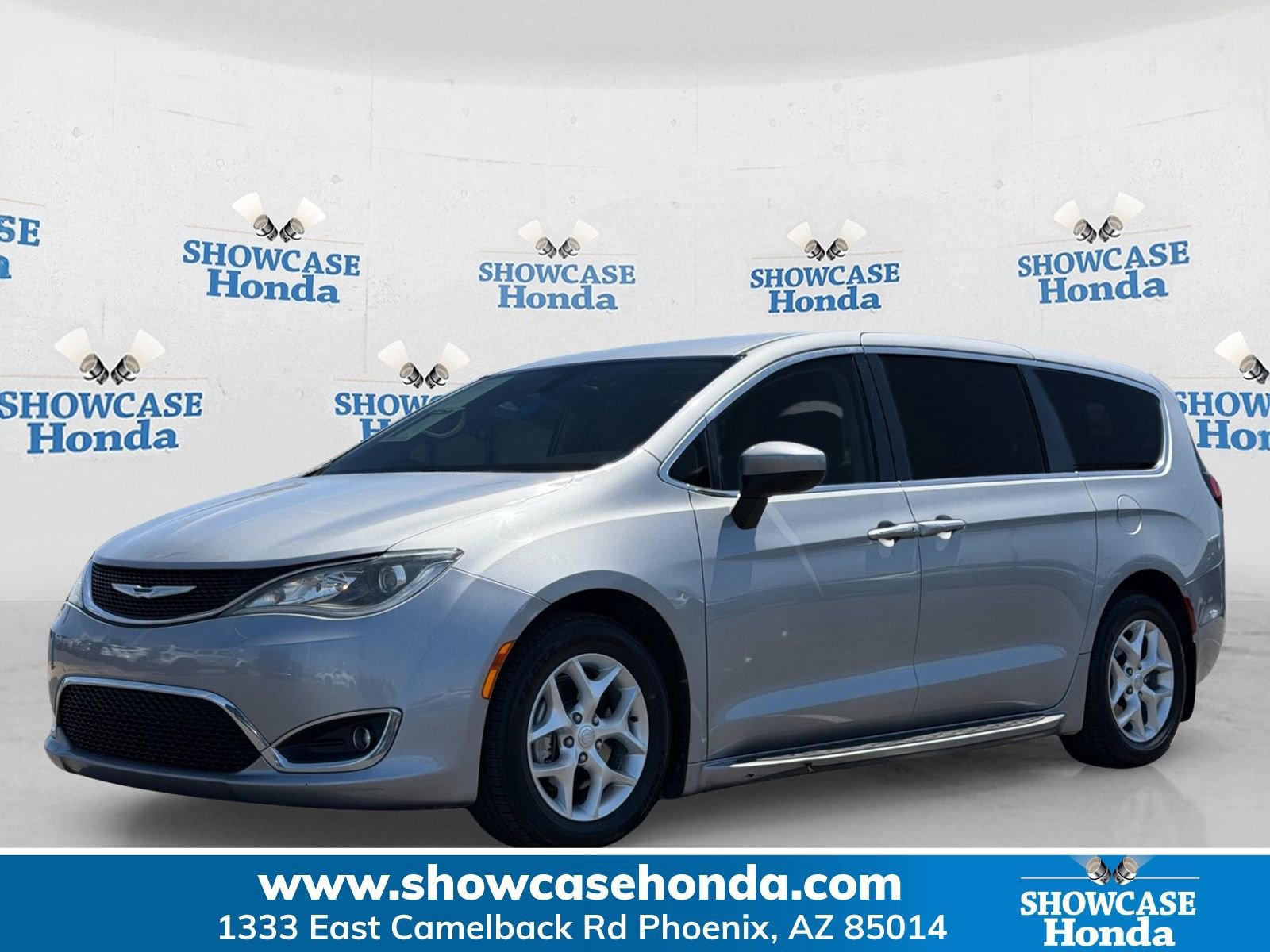Used 2017 Chrysler Pacifica Touring Plus w/ Tire & Wheel Group