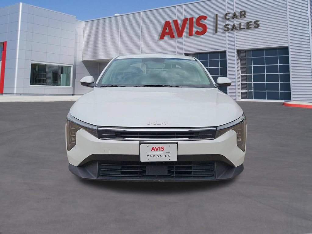 Used 2025 Kia K4 FWD image 2