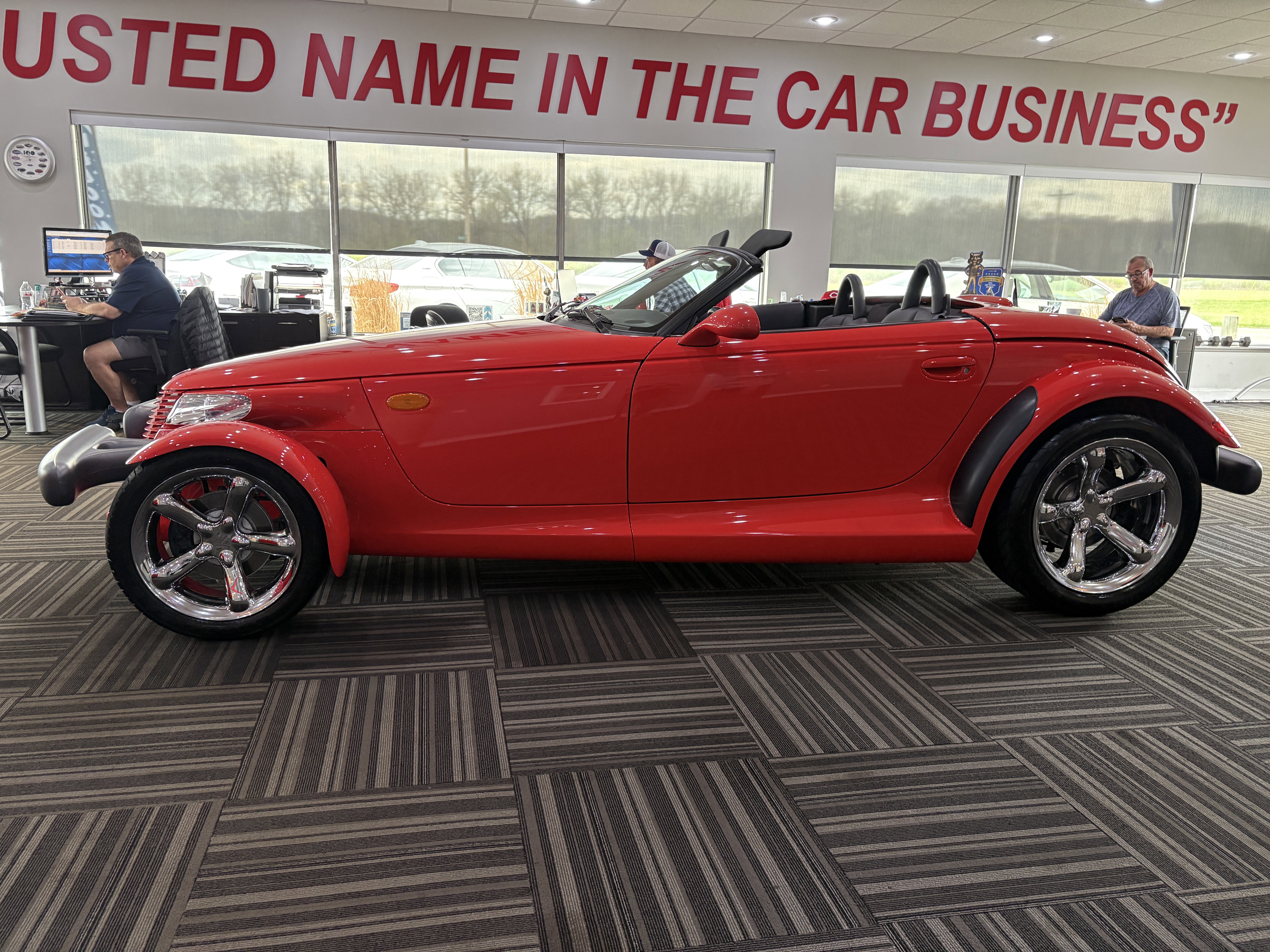 Used 1999 Plymouth Prowler RWD image 2