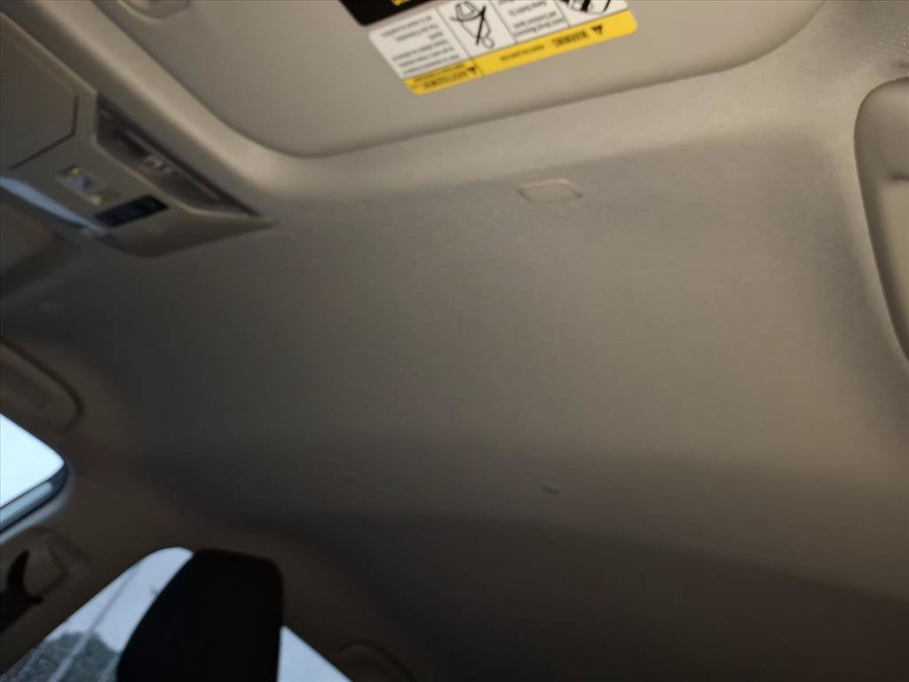 Used 2025 Toyota RAV4 LE AWD/4WD image 23