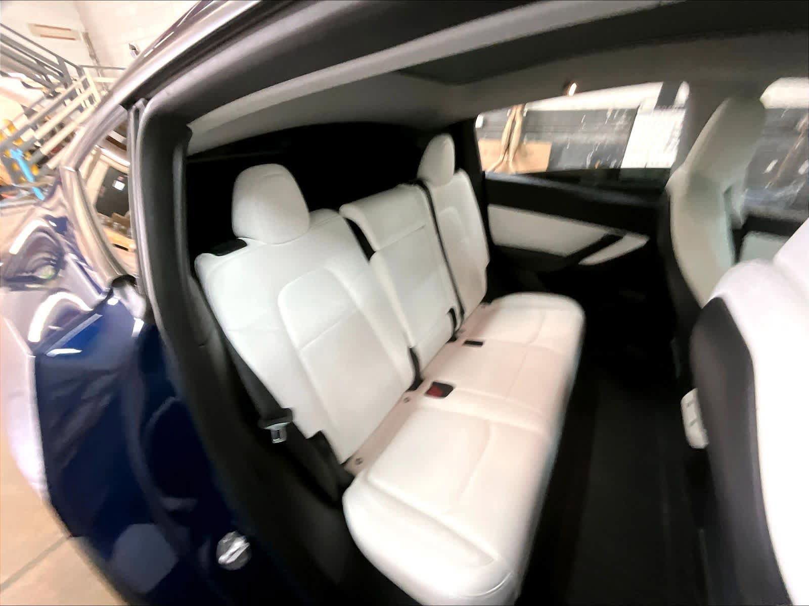Used 2021 Tesla Model Y Performance AWD/4WD image 30