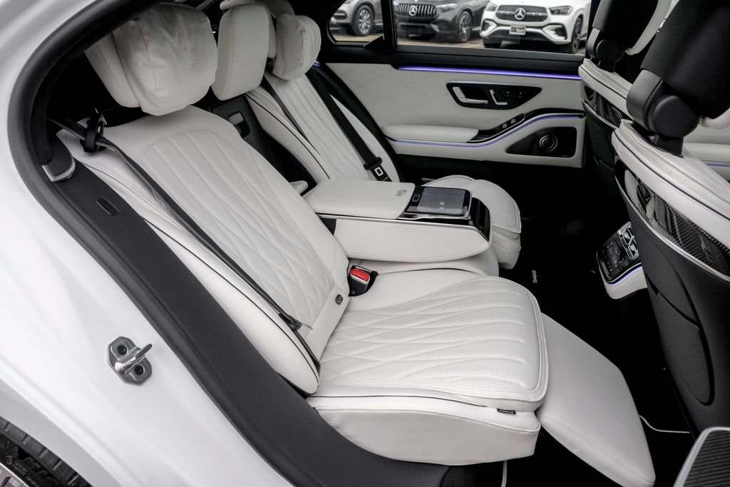 New 2026 Mercedes-Benz S 63 AMG S image 27