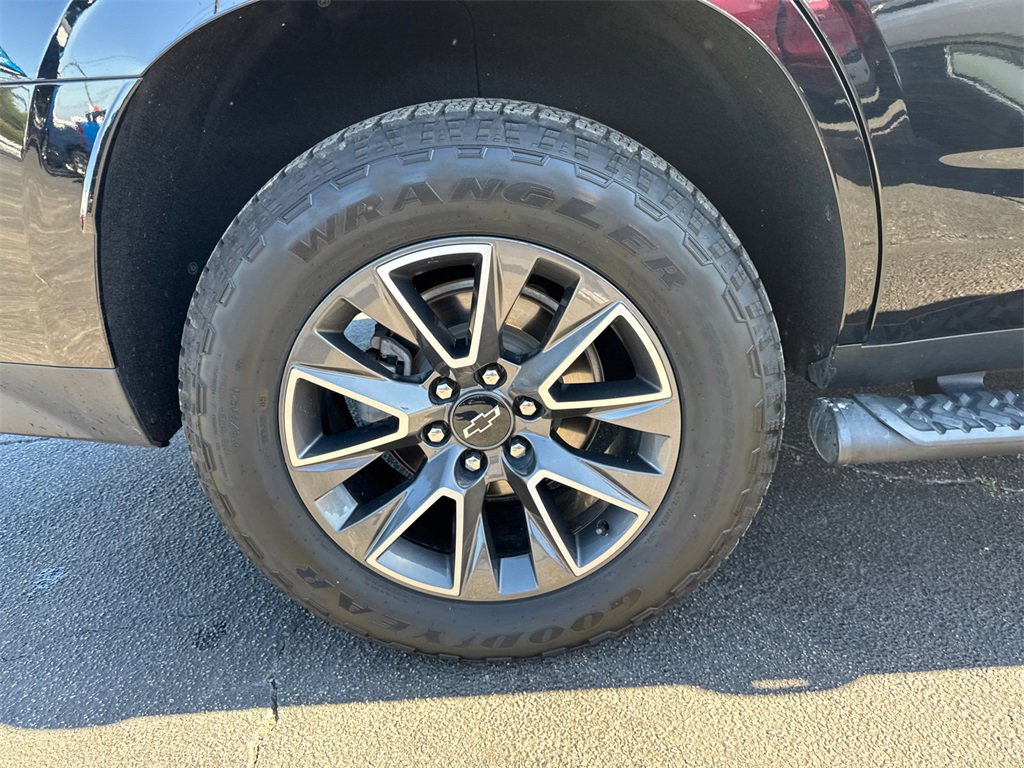 Used 2021 Chevrolet Tahoe Z71 image 18