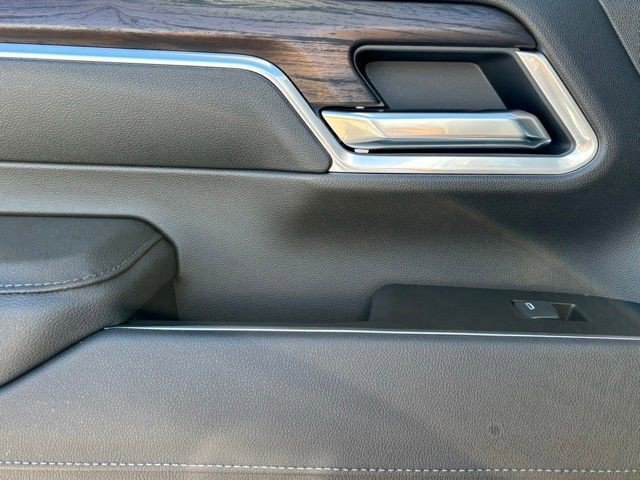 Certified 2026 GMC Sierra 3500 SLT w/ SLT Premium Package image 17