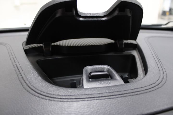 Used 2022 Jeep Cherokee Limited image 43