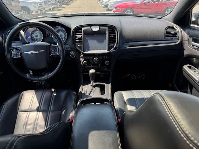 Used 2014 Chrysler 300 S AWD/4WD image 13