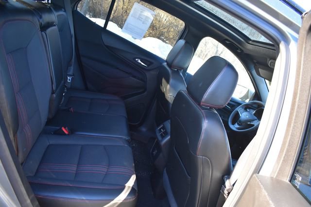Certified 2023 Chevrolet Equinox RS w/ LPO, Floor Liner Package image 16