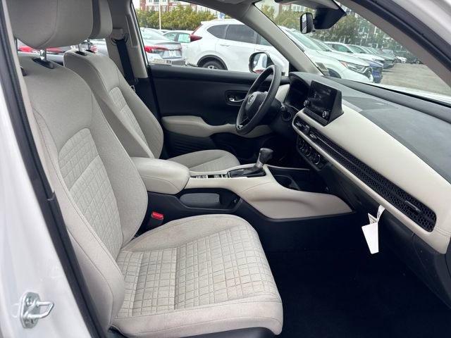 Certified 2023 Honda HR-V LX image 19