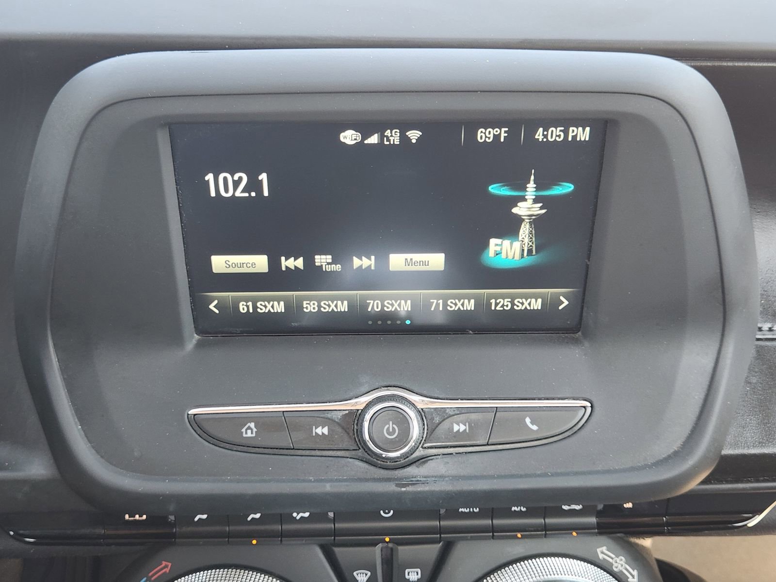 Used 2018 Chevrolet Camaro LT w/ RS Package image 18