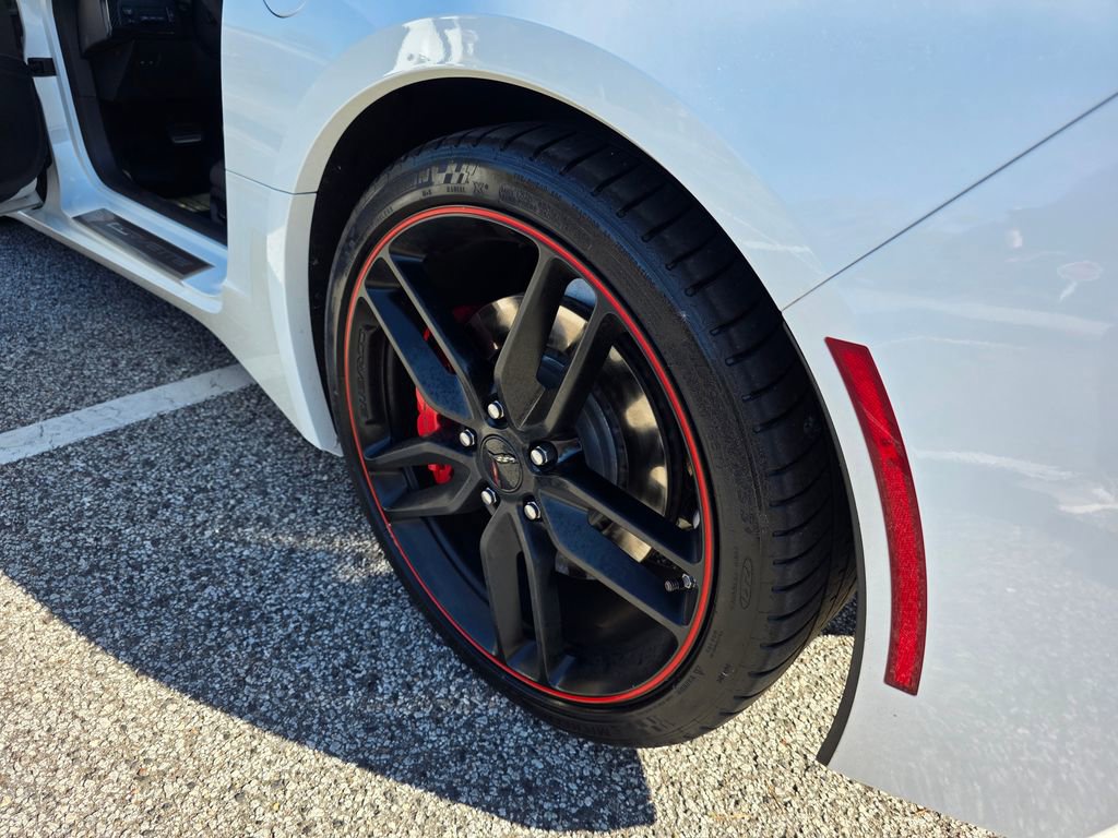 Used 2016 Chevrolet Corvette Stingray w/ 3LT Preferred Equipment Group image 28