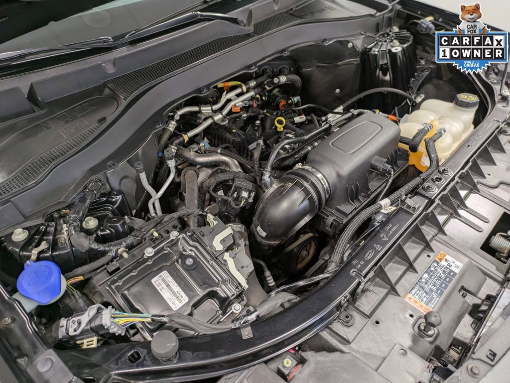 Used 2022 Ford Explorer XLT w/ Equipment Group 202A AWD/4WD image 31