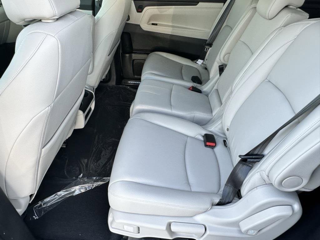 New 2026 Honda Odyssey EX-L image 8