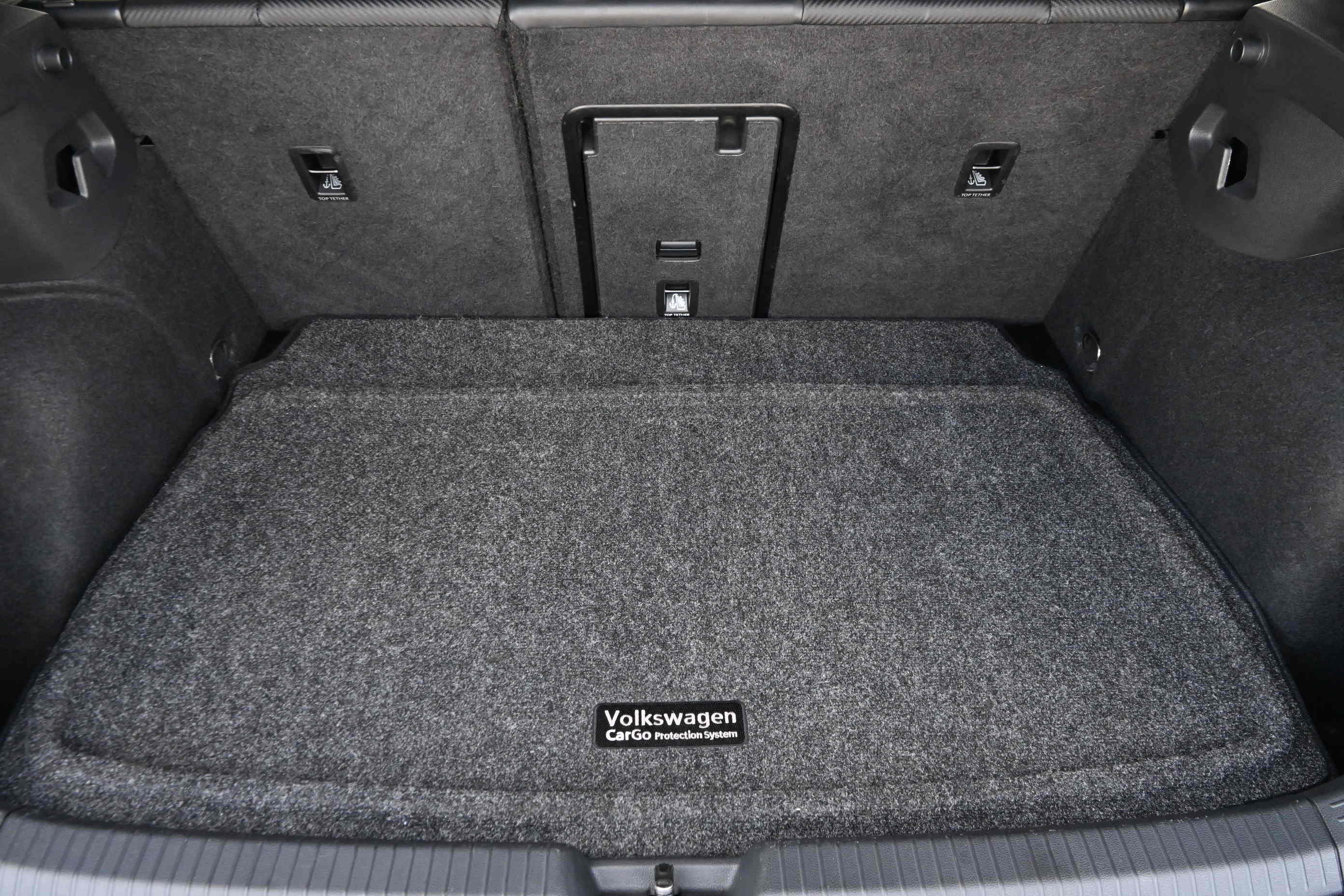 Used 2024 Volkswagen Golf R AWD/4WD image 29